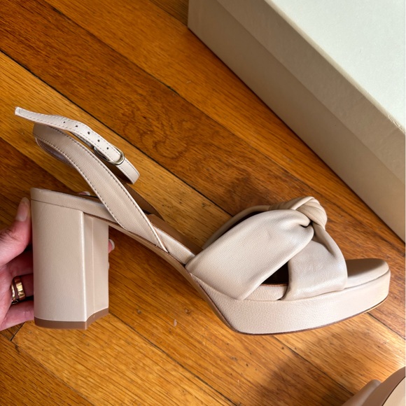 NWT Margaux Carmine Platform in Bone Nappa | 39 (8.5-9) - Picture 4 of 5